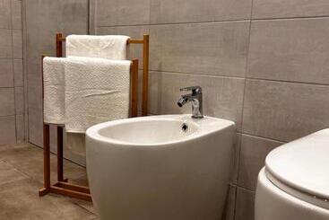 تختخواب و صبحانه Townhouse Piraino