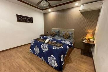 Himeyn Beach Inn   Ocho Homes By Eight Continents - Hanimaadhoo