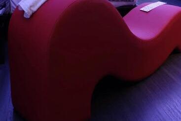 هتل Romeo Nights   Love Rooms   Jacuzzi Hydromassage