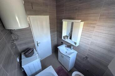 پانسیون Apartman Bjelisi