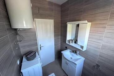 پانسیون Apartman Bjelisi