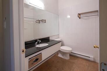 پانسیون Room In Guest Room   Private Room3 Autonomous South Bank Urban Countryside   A9
