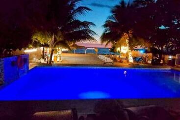 Sevens Hideaway Beach Resort