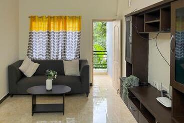 Sloane Service Apartments