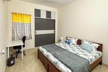 Sloane Service Apartments