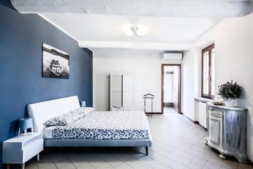 هاستل Cascina La Goliarda