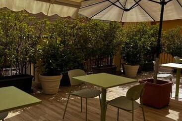 تختخواب و صبحانه Guest House   Il Cedro Reale