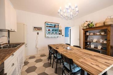 تختخواب و صبحانه Guest House   Il Cedro Reale