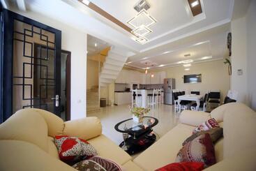 هتل Balcony