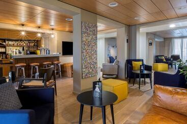 هتل Best Western La Porte Des Chateaux