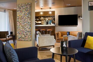 هتل Best Western La Porte Des Chateaux