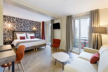 هتل Best Western La Porte Des Chateaux