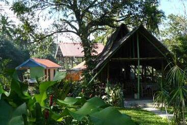 Little Bridges B&b