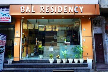 هتل Bal Residency 120 Mt Golden Temple