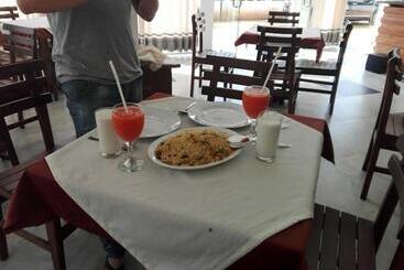 هتل Nightingale Inn