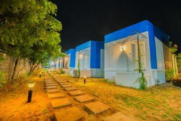 Seaborne Beach Resort