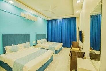 Seaborne Beach Resort