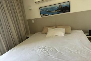 Flat, Apart Hotel, Suite Master, Loft, Studio, Quarto, Apto No Centro De Macaé Próximo A Praia De Im