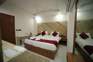 هتل Dev Villas