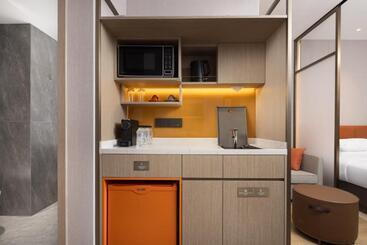 هتل Home2 Suite By Hilton Wuhan Economic Development Zone