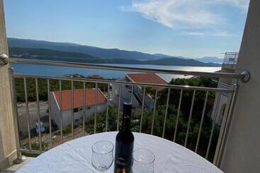 پانسیون Apartmani Neum