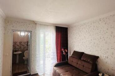 پانسیون Sunset Room 3 On The Third Floor