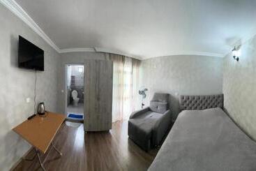 پانسیون Sunset Room 4 On The Third Floor