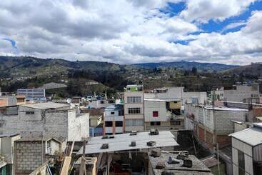 تختخواب و صبحانه Conexión Urbana En El Centro De Ambato
