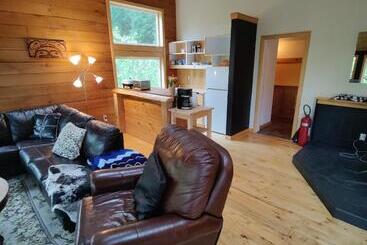 تختخواب و صبحانه Hummingbird Lodge Bnb