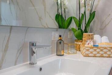 تختخواب و صبحانه Soave Mare E Natura