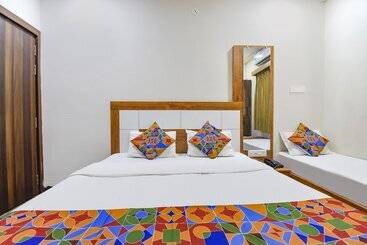 فندق Fabexpress Nishesh Tower