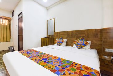 فندق Fabexpress Nishesh Tower