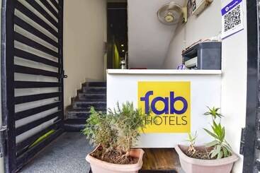 هتل Fabexpress Nishesh Tower