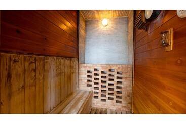 هتل Goto Conkana Kingdom   Vacation Stay 29692v