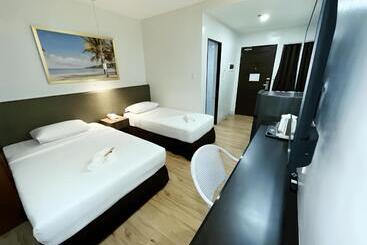 هتل Madison Suites