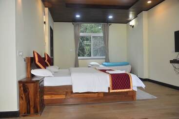 酒店 Neervana Resort