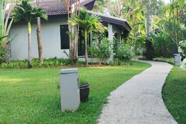 Nang Thong Bay Resort