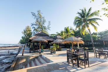 Nang Thong Bay Resort