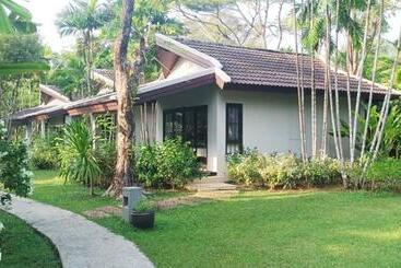 Nang Thong Bay Resort