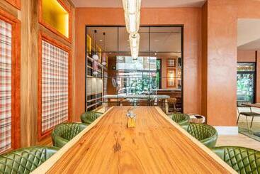 Saman Hotel Boutique
