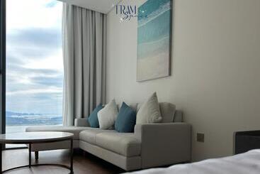 Trạm Space   Khách Sạn Căn Hộ View Biển