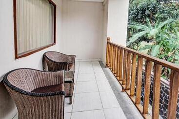 هتل Capital O 91696 Kimara Homestay & Resto