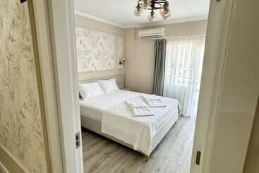 هتل La Berca Boutique