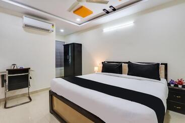ホテル Super Collection O Bhagyalakshmi Suites