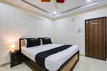 ホテル Super Collection O Bhagyalakshmi Suites