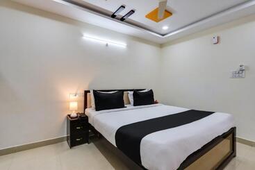 ホテル Super Collection O Bhagyalakshmi Suites
