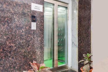 ホテル Super Collection O Bhagyalakshmi Suites