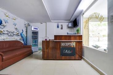 ホテル Super Collection O Bhagyalakshmi Suites