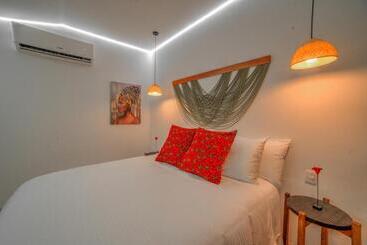 Pao Pao Hotel & Beach Club