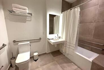 Smart Brickell Deluxe Apartment